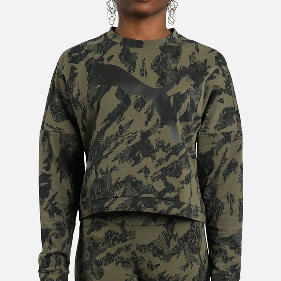 WOMENS PUMA REBEL CROPPED CREW SWEATSHIRT - Picture 1 of 7